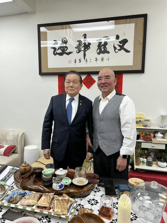 加拿大国家联邦参议员胡志修议员新春大年初三来到海神集团祝福拜年!